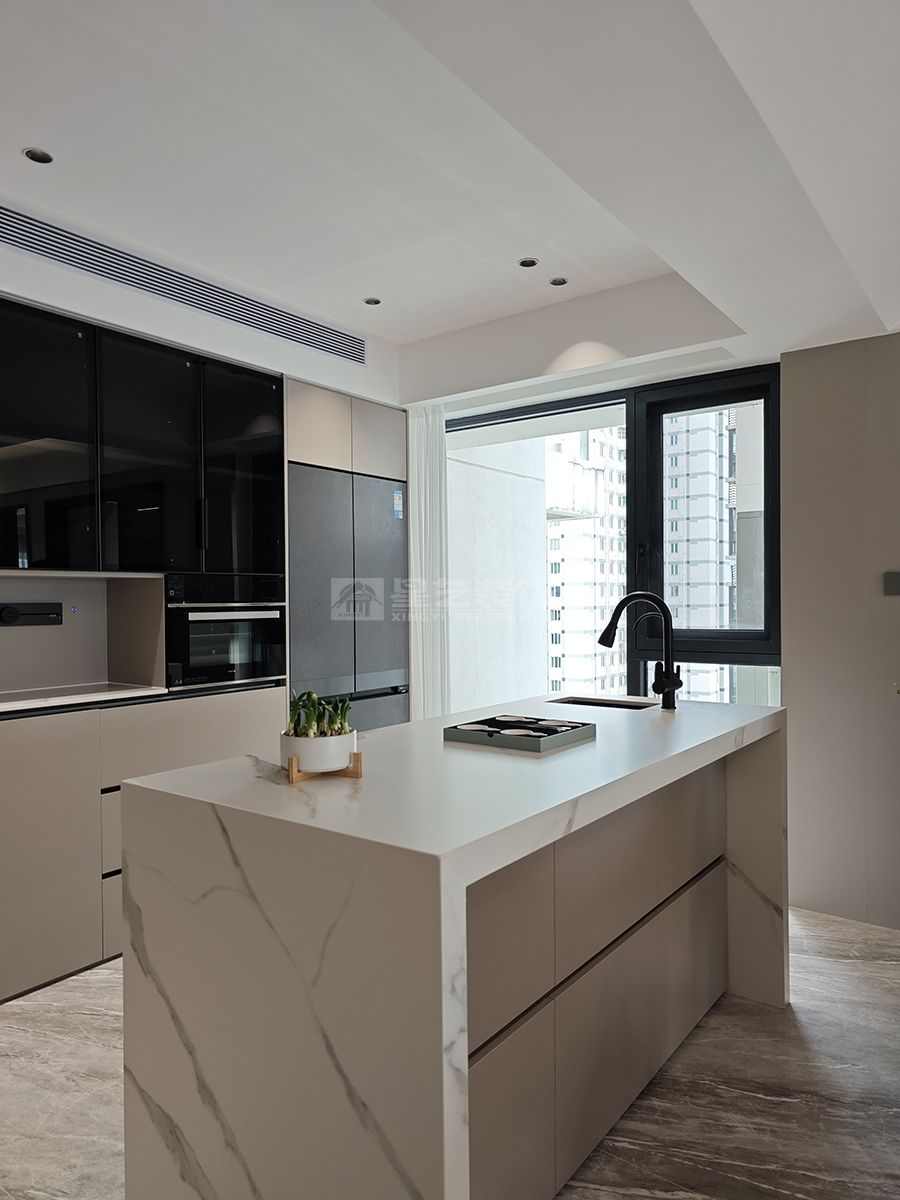 万科金域蓝湾 - 现代风实景(图3)