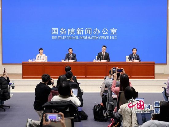 突出做好7方面重点工作！涉及消费、投资、就业和民企，国家发改委重磅发声(实录全文)