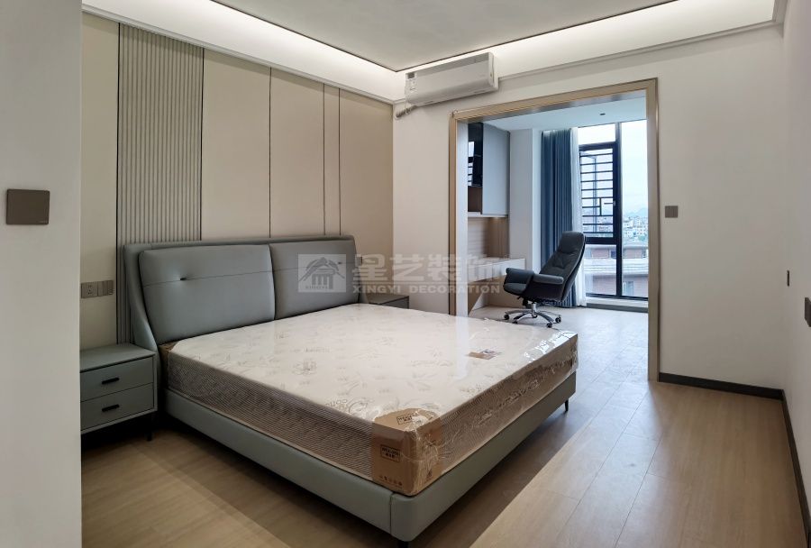 碧桂园200平精装翻新现代简约实景(图8)