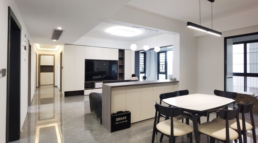 贺州康城一品135平四房现代风实景