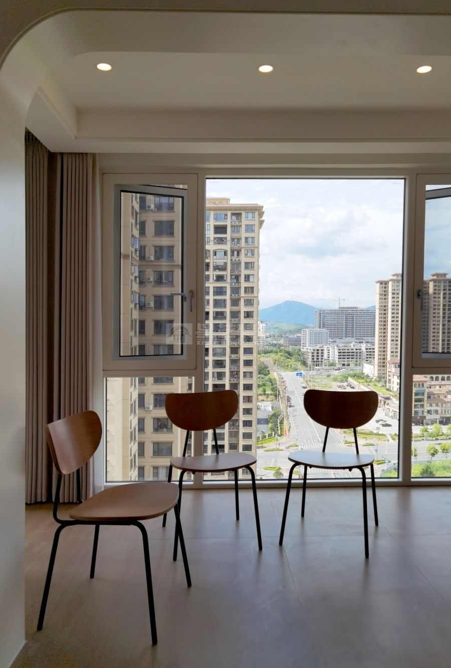 贺江幸福里13-03户型原木风实景(图28)