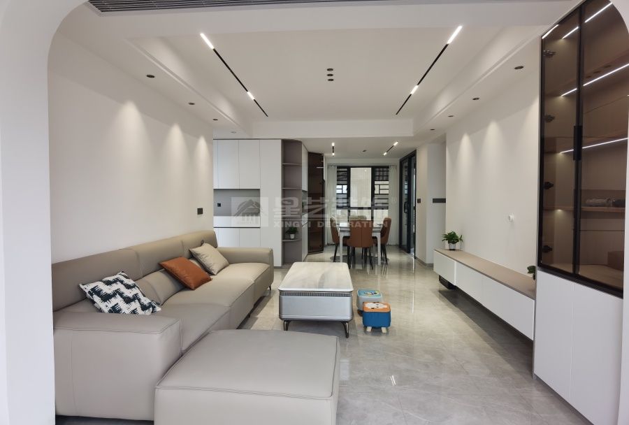 鼎晟国际01户型现代简约(图1)