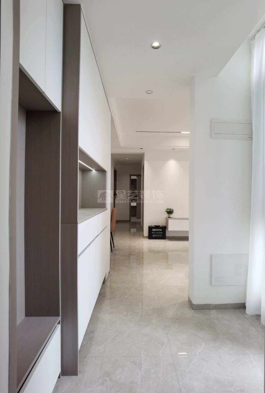 鼎晟国际01户型现代简约(图4)