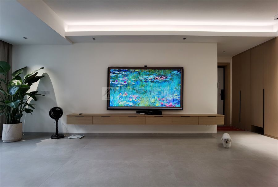 贺州彰泰郡120平四房现代原木风实景(图3)