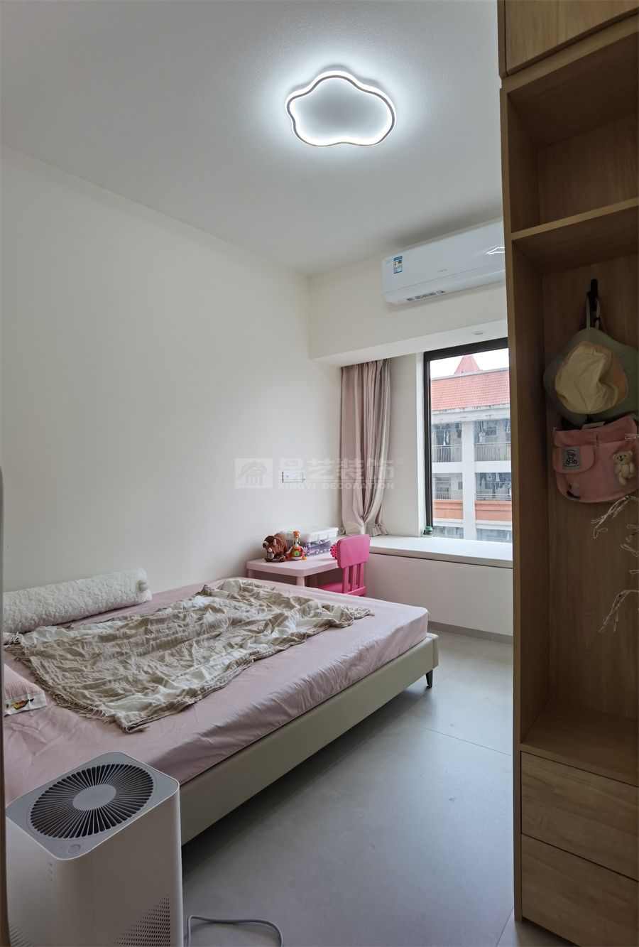 贺州彰泰郡120平四房现代原木风实景(图28)