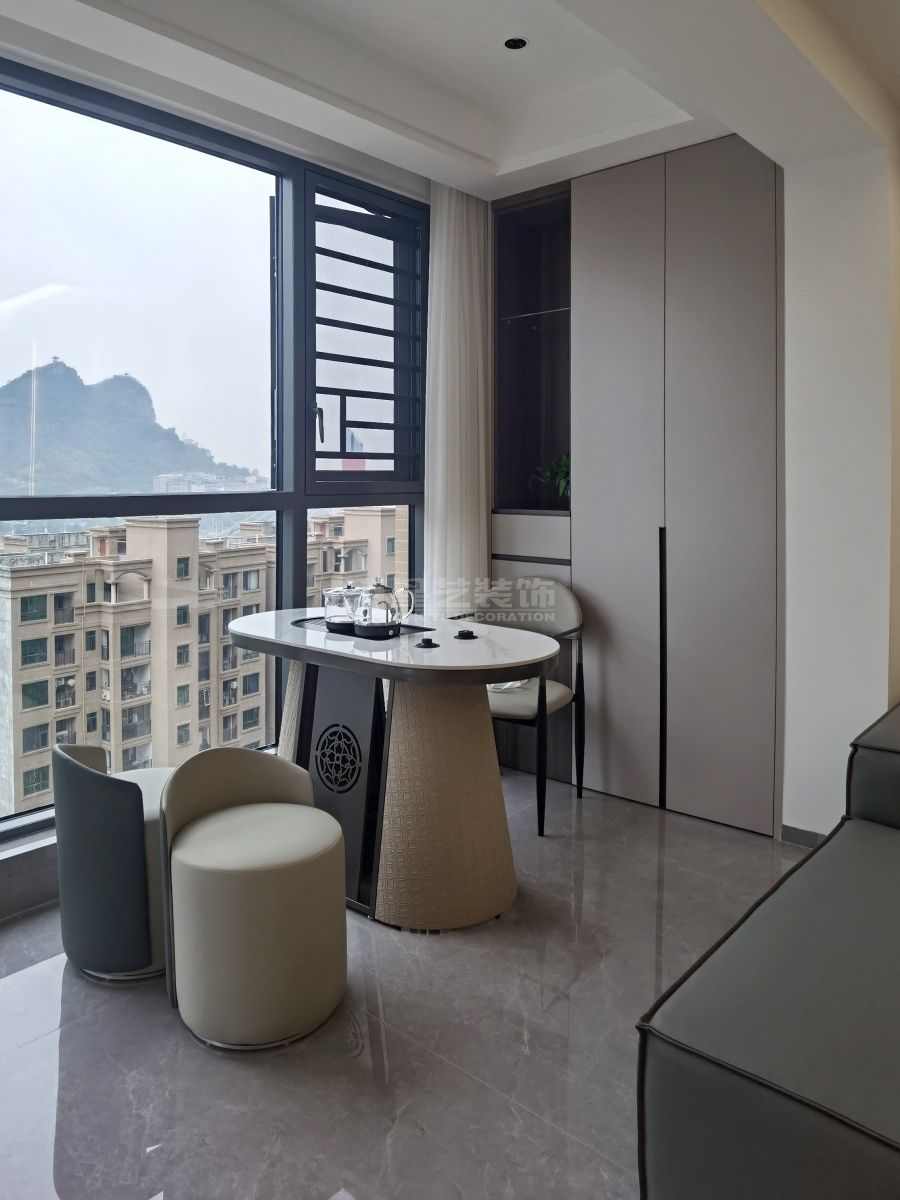 江滨华府五房现代风实景(图26)