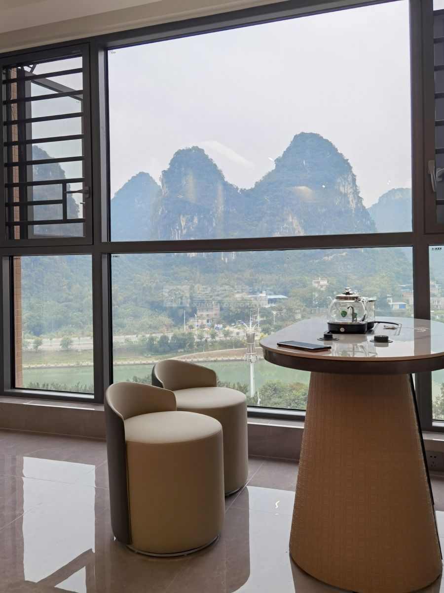 江滨华府五房现代风实景(图27)