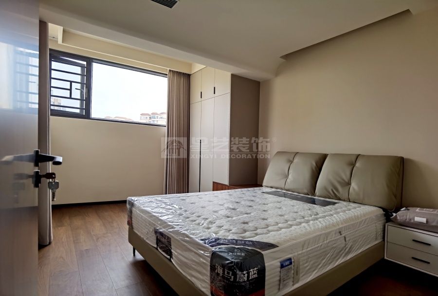 桂东广场现代风复式实景(图10)