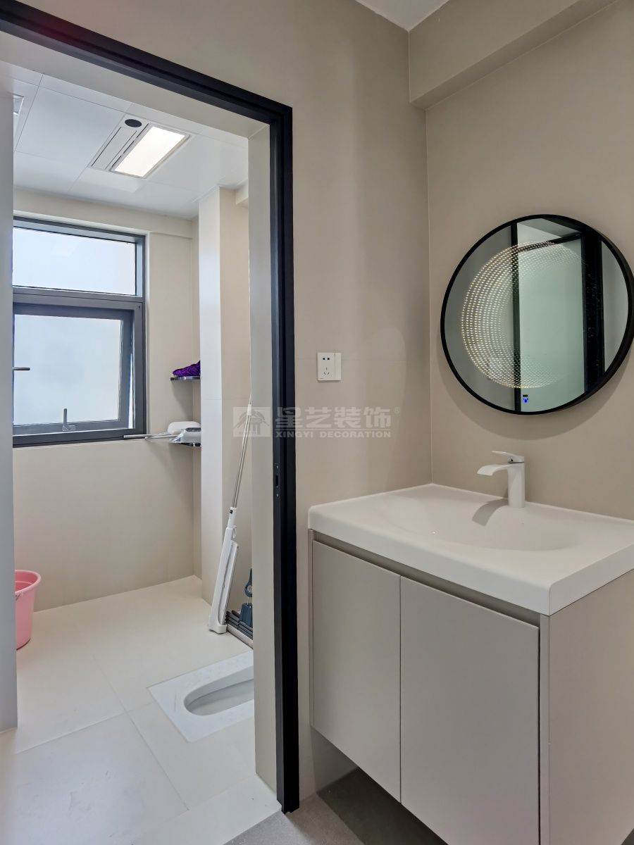 桂东广场现代风复式实景(图16)