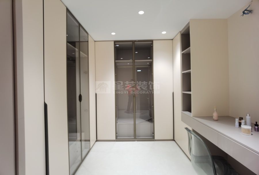 江滨华府280平现代风实景(图8)