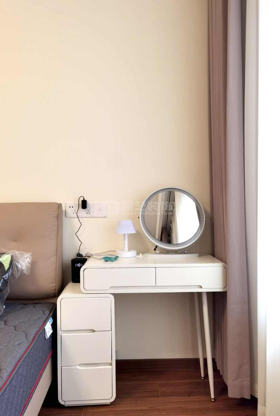 帝景湾02户型现代简约风实景(图10)