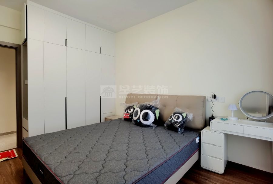 帝景湾02户型现代简约风实景(图11)