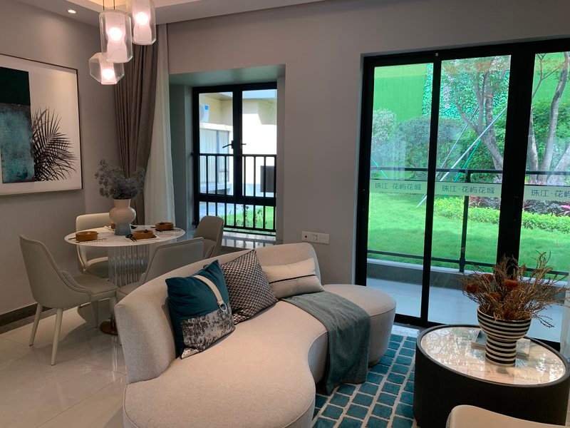 全屋定制与传统装修：如何选择？