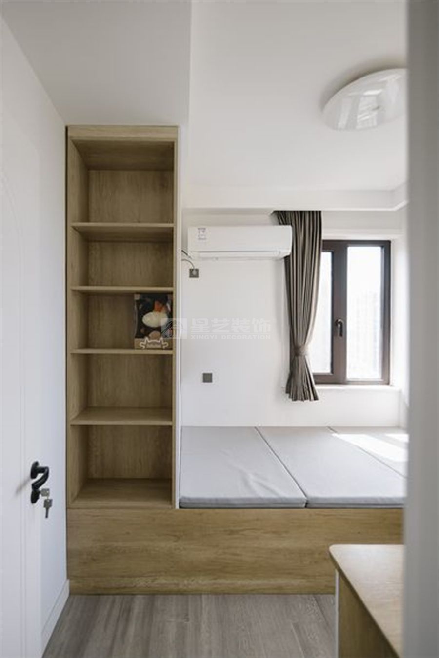 黑白灰简约风(图7)