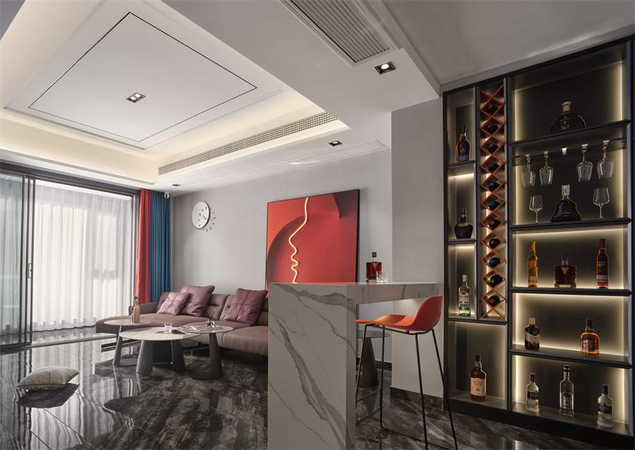 Home From Home(图2)