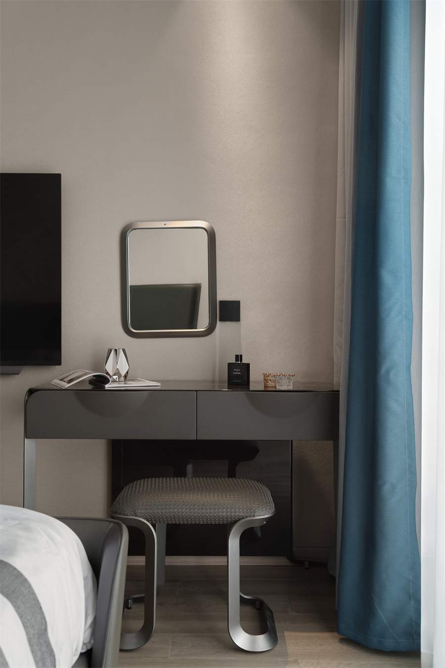 Home From Home(图9)