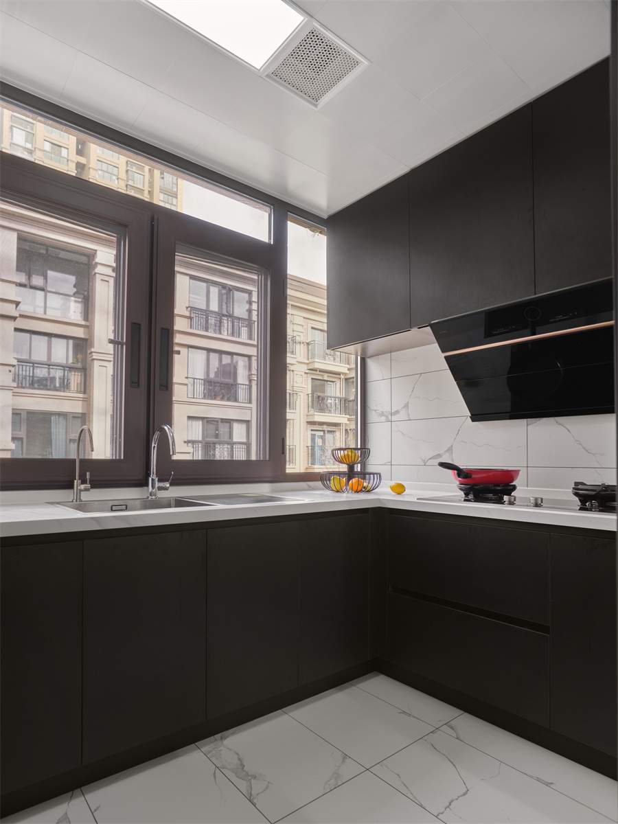 Home From Home(图12)